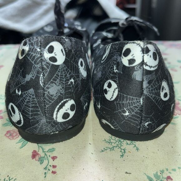 Torrid Disney Nightmare Before Christmas Jack Bats Flats Slip On Womens 10.6 - Picture 8 of 11